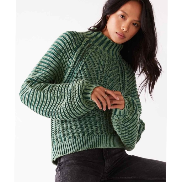 Free People Sweaters - Free People Sweetheart Green Chunky Knit Mock Neck Oversized Sweater Size Small